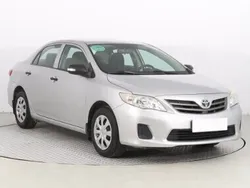 Srebrny Używany 2012 Toyota Corolla Sedan/Limuzyna | 29 499 zł (Dobra cena)