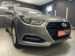 Szary Używany 2016 Hyundai i40 Kombi | 47 999 zł (Dość drogi)