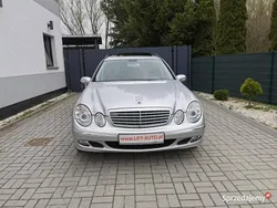 Srebrny (metalik) Używany 2005 Mercedes E280 Kombi | 19 900 zł