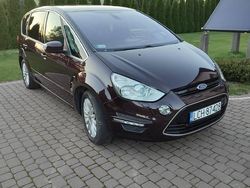Wiśniowy Używany 2010 Ford S-MAX S Minivan | 28 500 zł (Dość drogi)