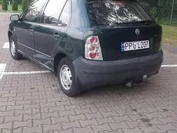 Zielony Używany 2001 Skoda Fabia Hatchback | 2499 zł (Dobra cena)