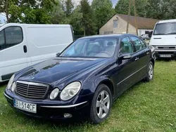 Niebieski Używany 2006 Mercedes E280 Avantgarde Sedan/Limuzyna | 23 900 zł