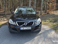 Czarny Używany 2012 Volvo XC60 SUV | 44 000 zł (Uczciwa cena)