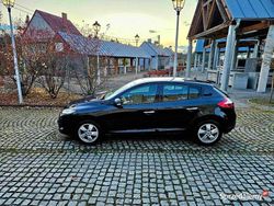 Czarny Używany 2009 Renault Mégane III Hatchback | 8900 zł (Uczciwa cena)