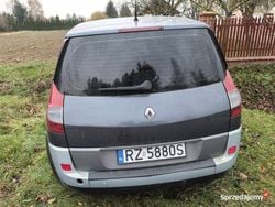 Używany 2008 Renault Scénic II Minivan | 4500 zł (Dobra cena)