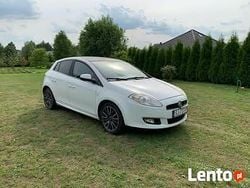 Biały Używany 2009 Fiat Bravo Hatchback | 13 500 zł (Uczciwa cena)