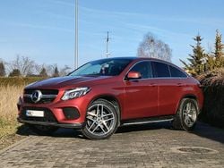 Bordowy (metalik) Używany 2017 Mercedes GLE350 SUV | 198 900 zł
