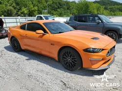 Pomarańczowy (metalik) Używany 2020 Ford Mustang Coupe | 83 300 zł