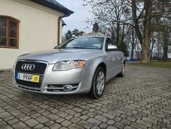 Srebrny Używany 2005 Audi A4 Sedan/Limuzyna | 23 000 zł (Dość drogi)