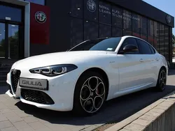 Lakier pastelowy biały alfa white Nowe 2025 Alfa Romeo Giulia Veloce Sedan/Limuzyna | 221 900 zł