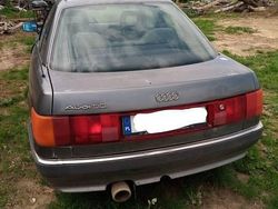 Szary Używany 1990 Audi 90 Sedan/Limuzyna | 4900 zł