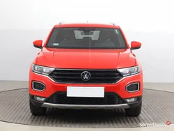 Czerwony Używany 2021 VW T-Roc SUV | 97 999 zł (Dobra cena)