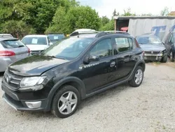 Czarny Używany 2015 Dacia Sandero Stepway Hatchback | 16 900 zł