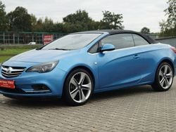 Niebieski (metalik) Używany 2017 Opel Cascada Kabriolet | 29 900 zł