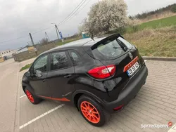 Czarny Używany 2014 Renault Captur SUV | 37 900 zł (Uczciwa cena)