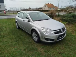Srebrny Używany 2007 Opel Astra Hatchback | 11 400 zł (Uczciwa cena)