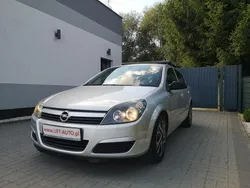 Srebrny Używany 2005 Opel Astra Hatchback | 13 900 zł