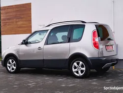 Używany 2009 Skoda Roomster Scout Kombi | 15 900 zł