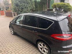 Czarny Używany 2011 Ford S-MAX Titanium Minivan | 28 000 zł (Uczciwa cena)
