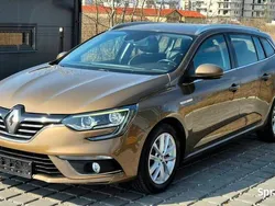 Brązowy Używany 2017 Renault Mégane IV Kombi | 33 900 zł (Uczciwa cena)