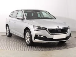 Srebrny Używany 2020 Skoda Scala Hatchback | 54 999 zł (Uczciwa cena)