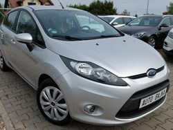 Srebrny (metalik) Używany 2011 Ford Fiesta Hatchback | 14 900 zł (Uczciwa cena)