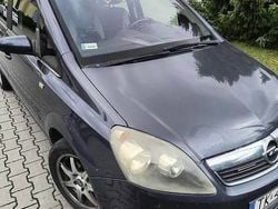 Granatowy Używany 2005 Opel Zafira Minivan | 6000 zł (Dobra cena)