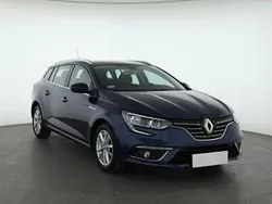Niebieski Używany 2017 Renault Mégane IV Kombi | 43 999 zł (Uczciwa cena)