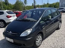 Szary Używany 2002 Citroën Xsara Picasso Minivan | 4900 zł