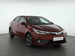 Czerwony Używany 2017 Toyota Corolla Sedan/Limuzyna | 54 999 zł (Dość drogi)