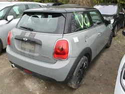 Szary Używany 2017 Mini Cooper Hatchback | 14 900 zł