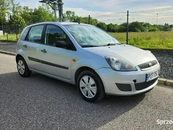Srebrny (metalik) Używany 2008 Ford Fiesta Hatchback | 4800 zł (Dobra cena)