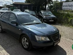 Niebieski Używany 2010 Hyundai Sonata Sedan/Limuzyna | 11 999 zł