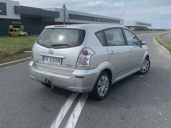 Używany 2008 Toyota Corolla Verso Minivan | 10 900 zł (Uczciwa cena)