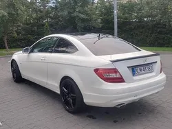 Używany 2011 Mercedes 220 | 40 000 zł