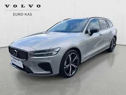 Srebrny Używany 2025 Volvo V60 Kombi | 189 900 zł (Dość drogi)