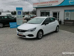 Biały Używany 2021 Opel Astra Edition Hatchback | 55 900 zł (Uczciwa cena)