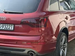 Czerwony Używany 2012 Audi Q7 SUV | 79 500 zł (Dobra cena)