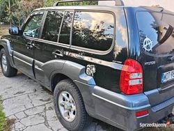 Czarny Używany 2005 Hyundai Terracan SUV | 25 000 zł