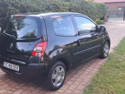 Czarny Używany 2010 Renault Twingo Hatchback | 8500 zł (Dobra cena)