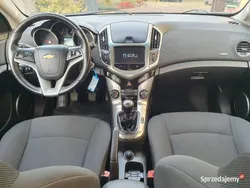 Srebrny Używany 2012 Chevrolet Cruze Hatchback | 21 900 zł (Uczciwa cena)