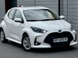 Inny kolor Używany 2020 Toyota Yaris Hybrid Hatchback | 66 997 zł (Uczciwa cena)