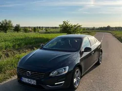 Grafitowy Używany 2014 Volvo S60 Sedan/Limuzyna | 52 900 zł