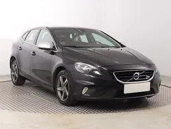 Czarny Używany 2014 Volvo V40 Kombi | 30 999 zł (Uczciwa cena)