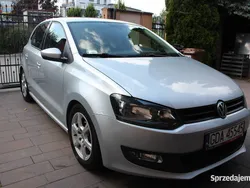 Srebrny Używany 2011 VW Polo Hatchback | 22 900 zł (Uczciwa cena)