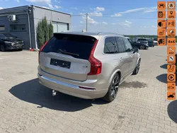 Złoty (metalik) Używany 2024 Volvo XC90 SUV | 175 900 zł