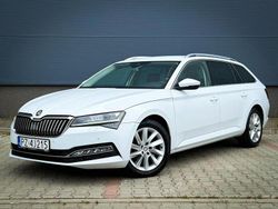 Biały Używany 2020 Skoda Superb Kombi | 80 900 zł (Dobra cena)