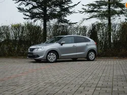 Szary (metalik) Używany 2016 Suzuki Baleno Hatchback | 34 900 zł (Drogi)