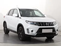 Biały Używany 2023 Suzuki Vitara SUV | 82 999 zł (Uczciwa cena)