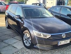 Czarny Używany 2017 VW Passat Kombi | 53 000 zł (Uczciwa cena)